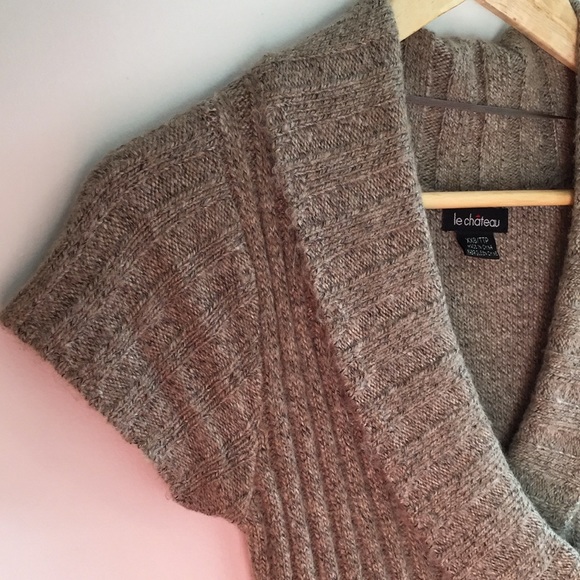 Le Chateau Sweater Dress - Picture 6 of 7